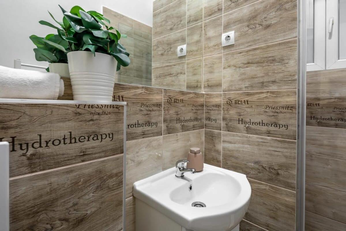 New And Convenient Appartement Boedapest